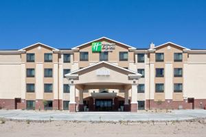 holiday inn express and suites deming mimbres vall