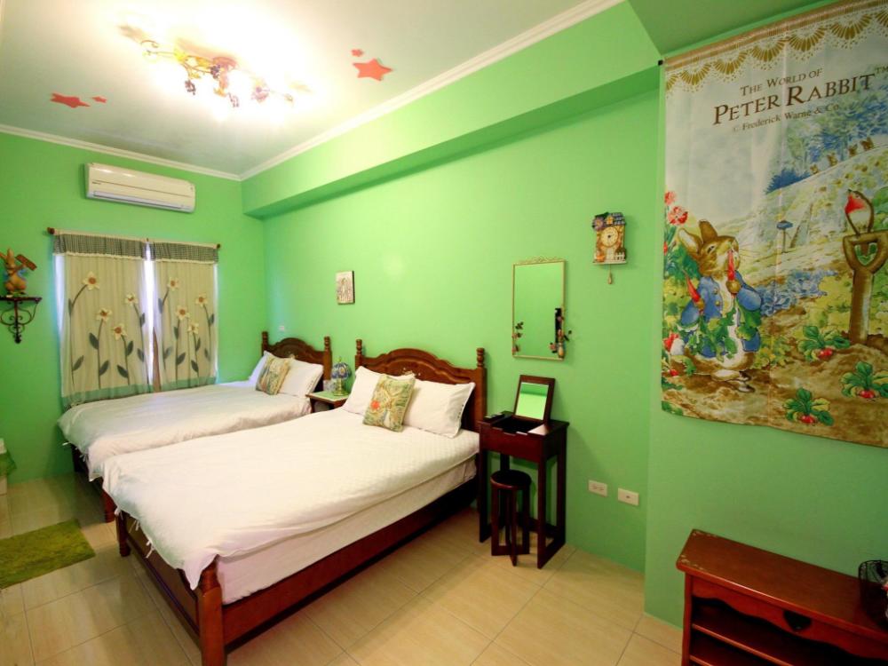 wandering wonderland bed and breakfast