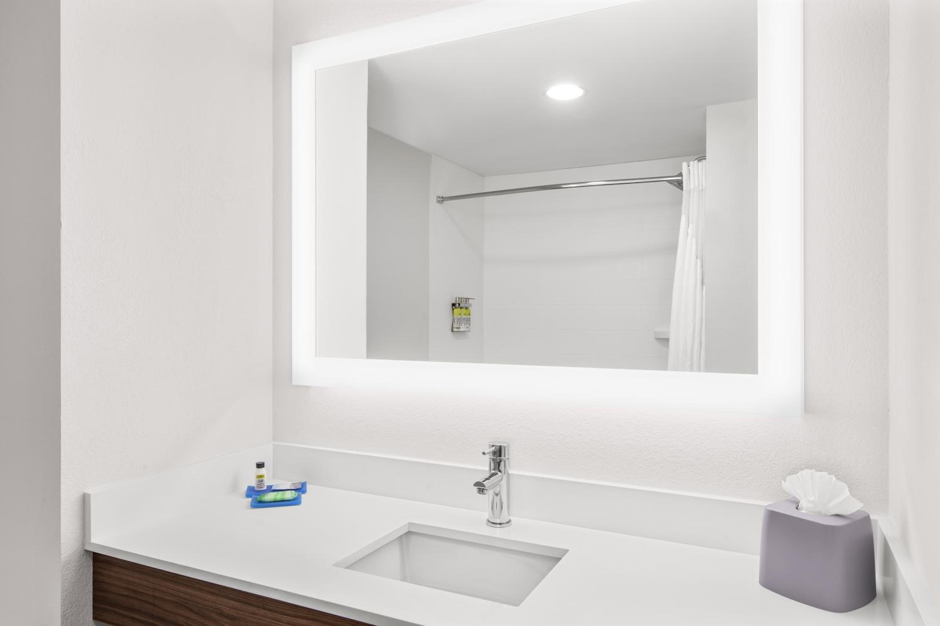 holiday inn express and suites palm bay by ihg
