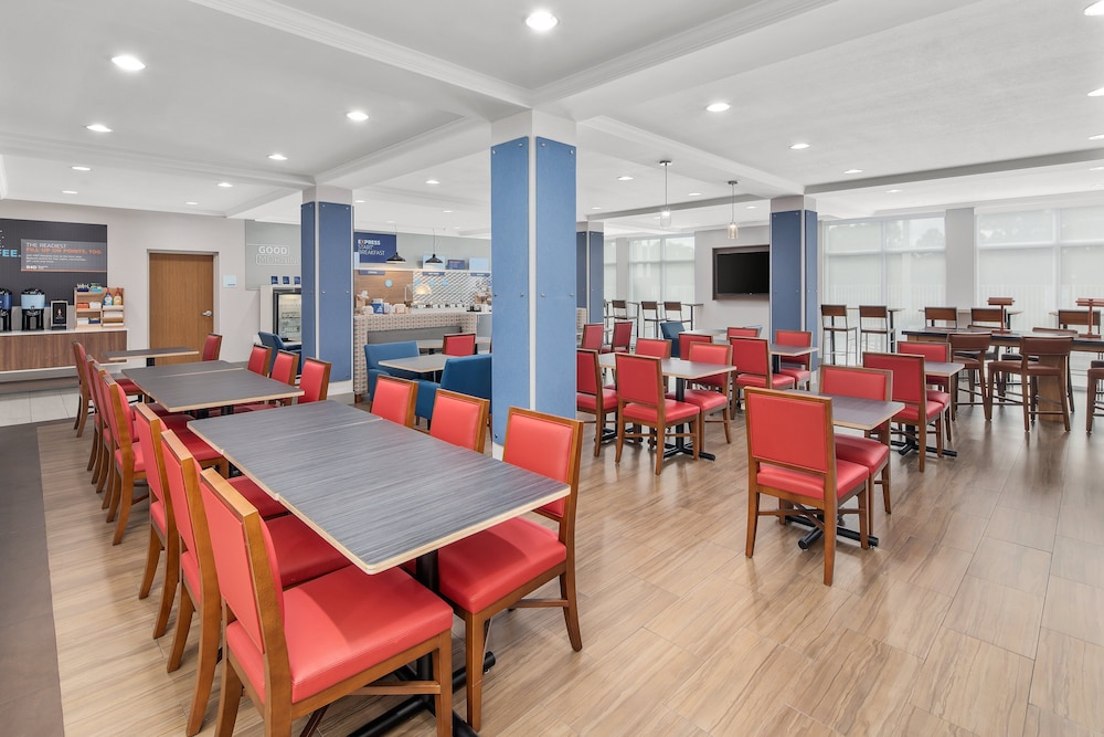 holiday inn express and suites palm bay by ihg