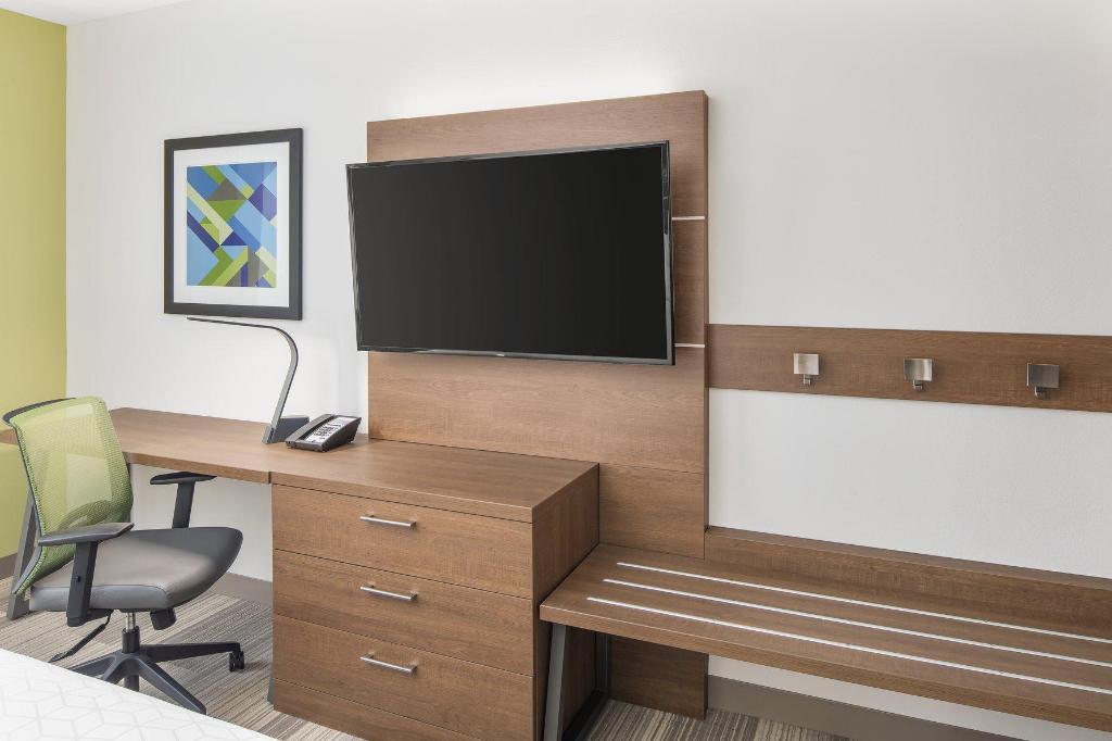 holiday inn express and suites palm bay by ihg