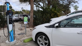 holiday inn express and suites palm bay by ihg