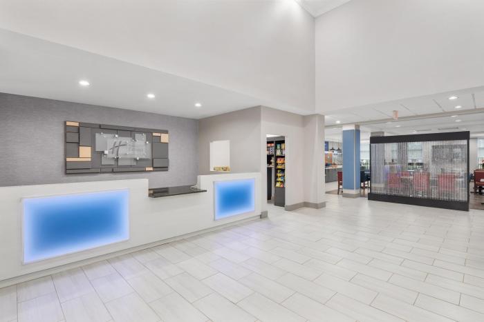 holiday inn express and suites palm bay by ihg
