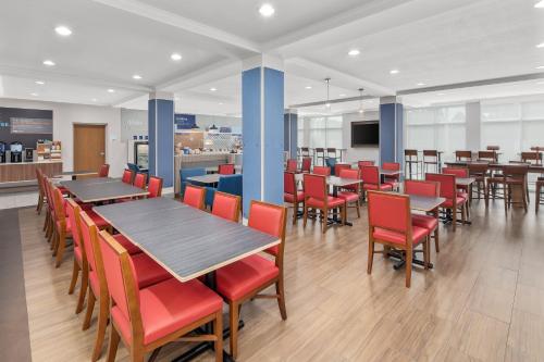 holiday inn express and suites palm bay by ihg