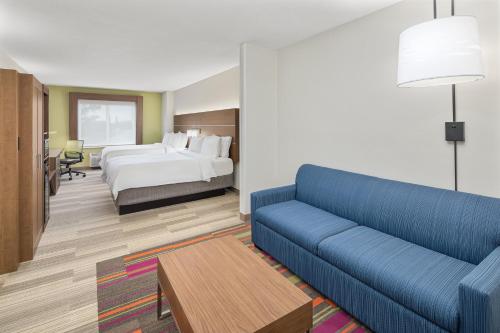 holiday inn express and suites palm bay by ihg