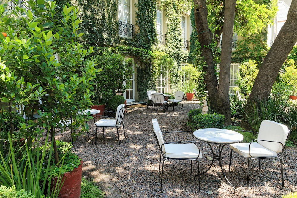 le reve boutique hotel