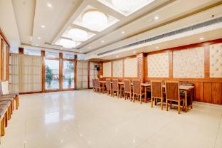 townhouse oak dehradun court formerly gk residency