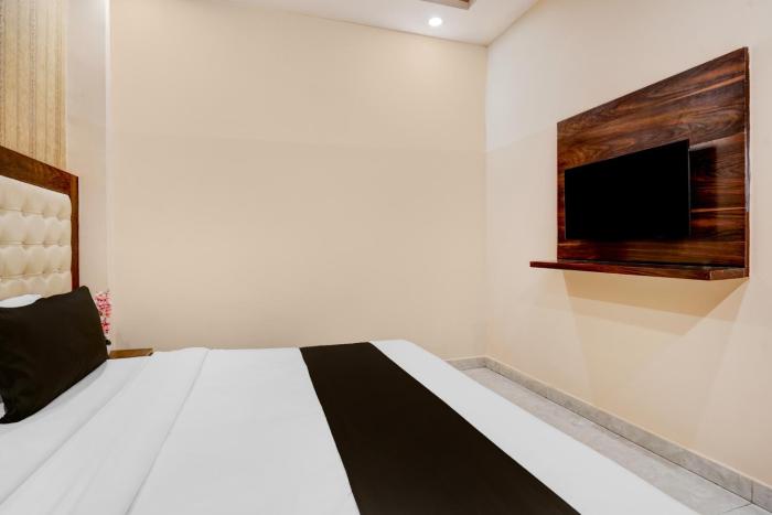 townhouse oak dehradun court formerly gk residency
