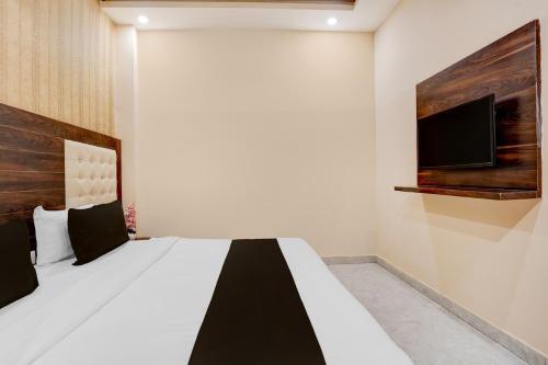 townhouse oak dehradun court formerly gk residency