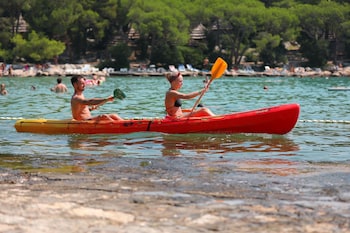 pine beach pakostane all inclusive light