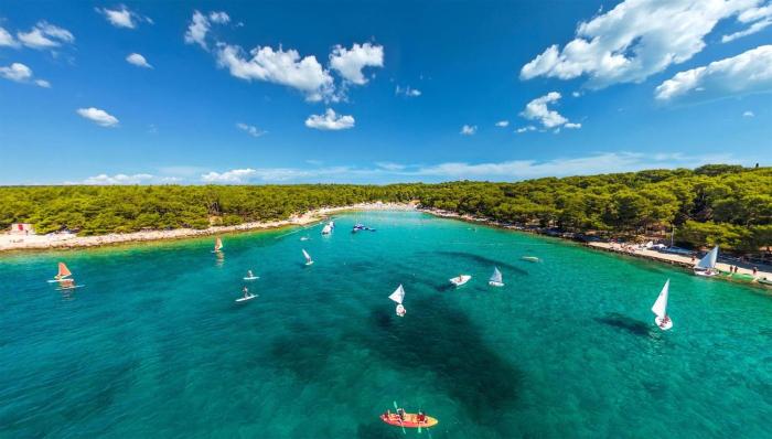 pine beach pakostane all inclusive light