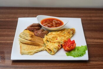kim royal hotel and suites