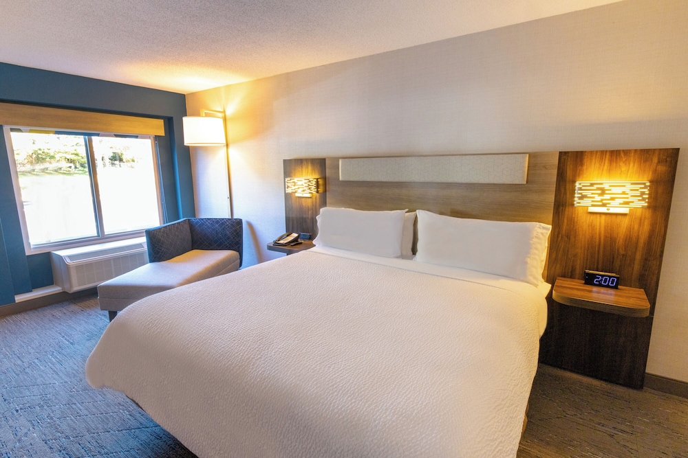 holiday inn express hotel of neptune by ihg
