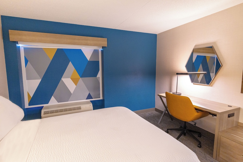 holiday inn express hotel of neptune by ihg