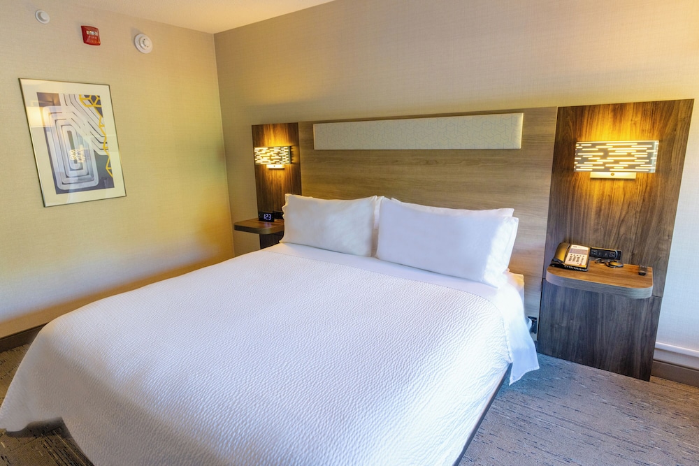holiday inn express hotel of neptune by ihg