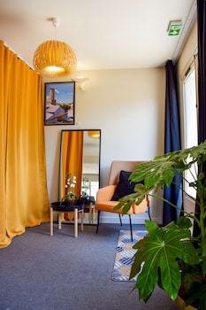 hotel campanile millau