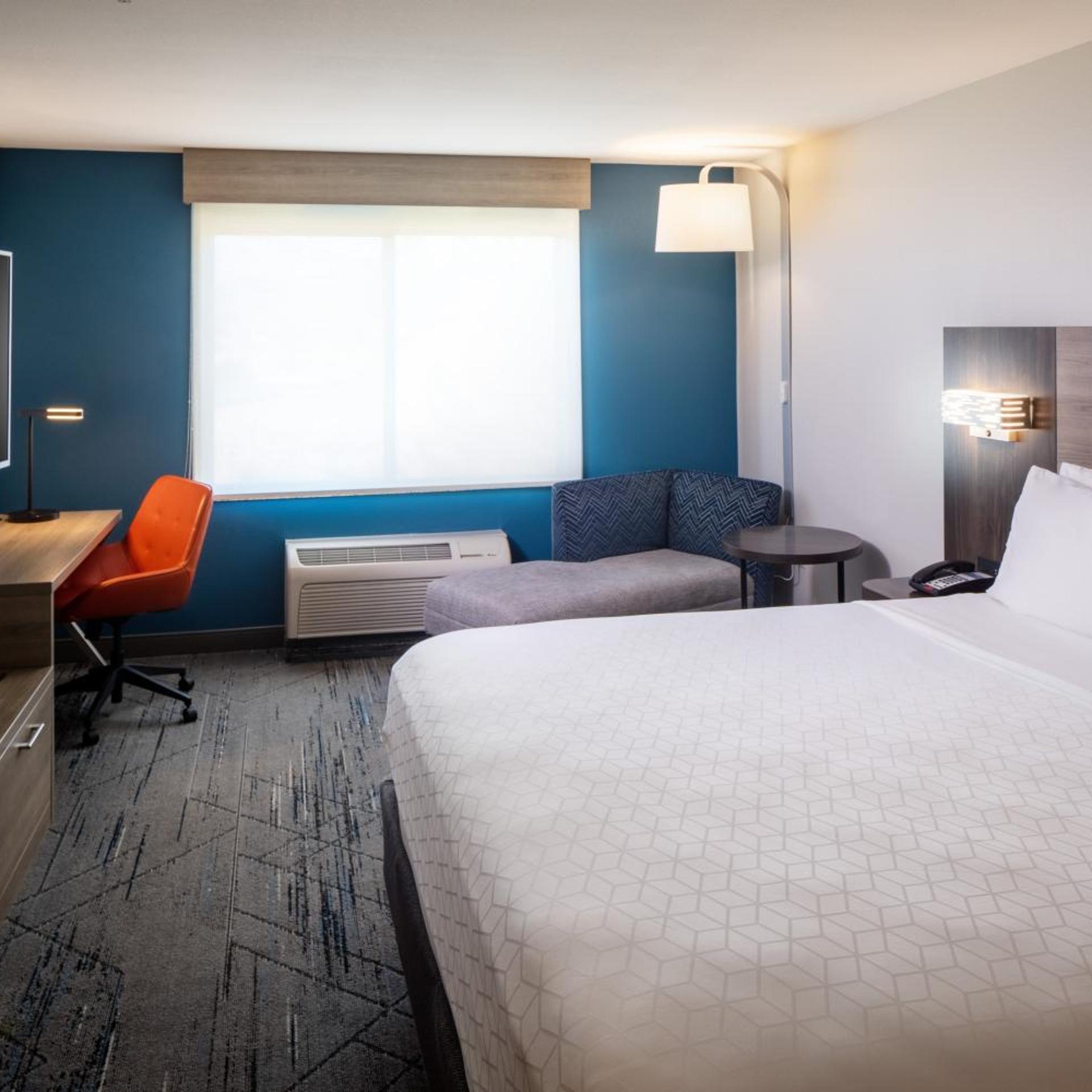 holiday inn express and suites los alamos entrada park