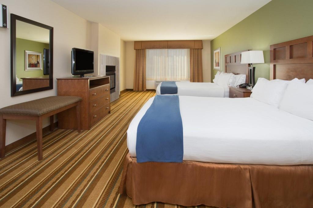 holiday inn express and suites los alamos entrada park