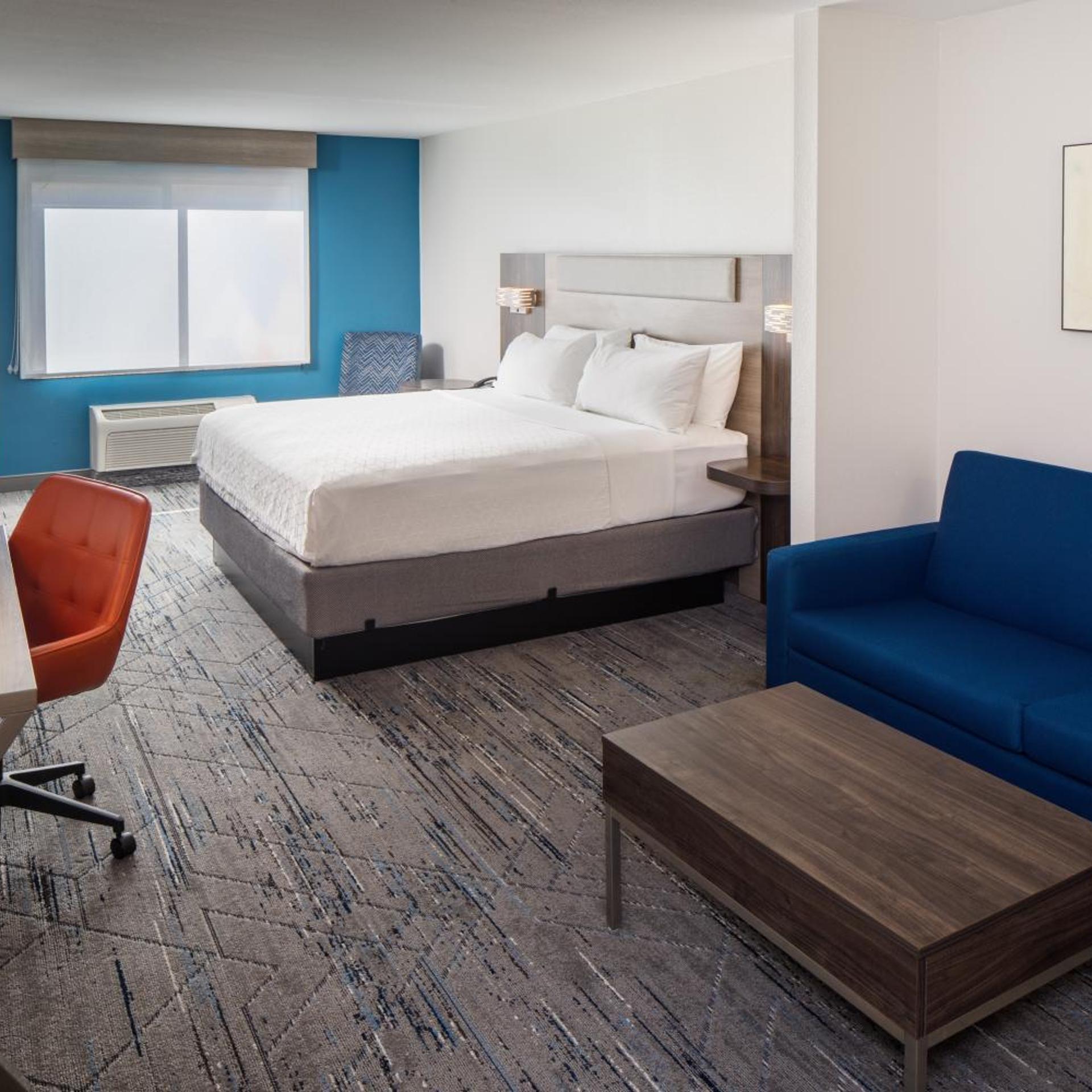 holiday inn express and suites los alamos entrada park