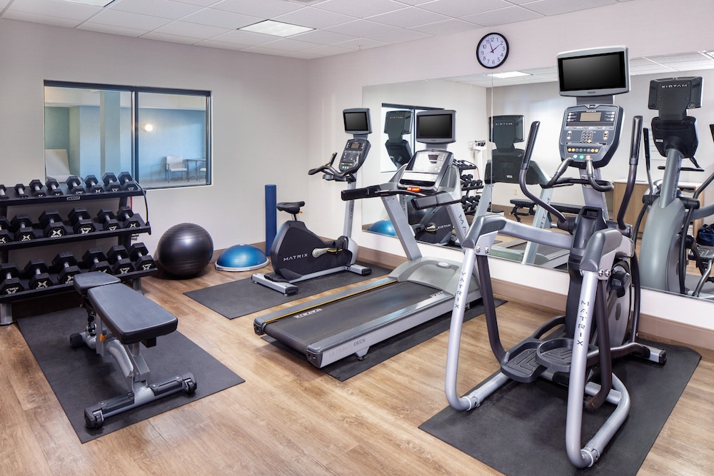 holiday inn express and suites los alamos entrada park