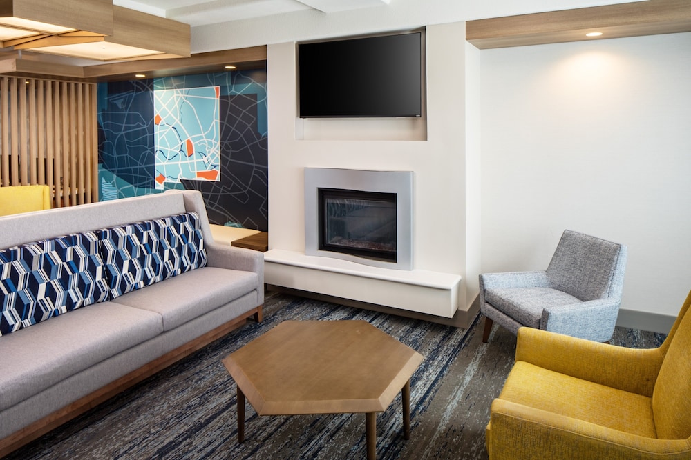 holiday inn express and suites los alamos entrada park