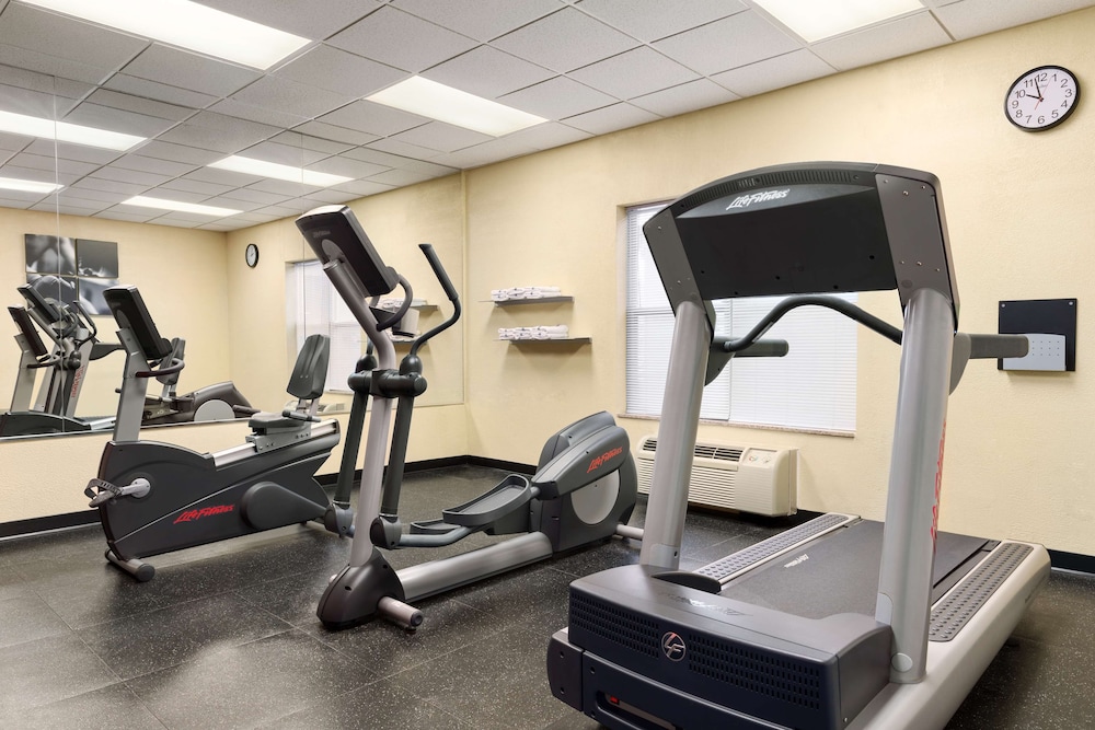 country inn and suites by radisson frackville pottsville pa