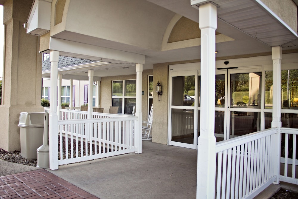 country inn and suites by radisson frackville pottsville pa