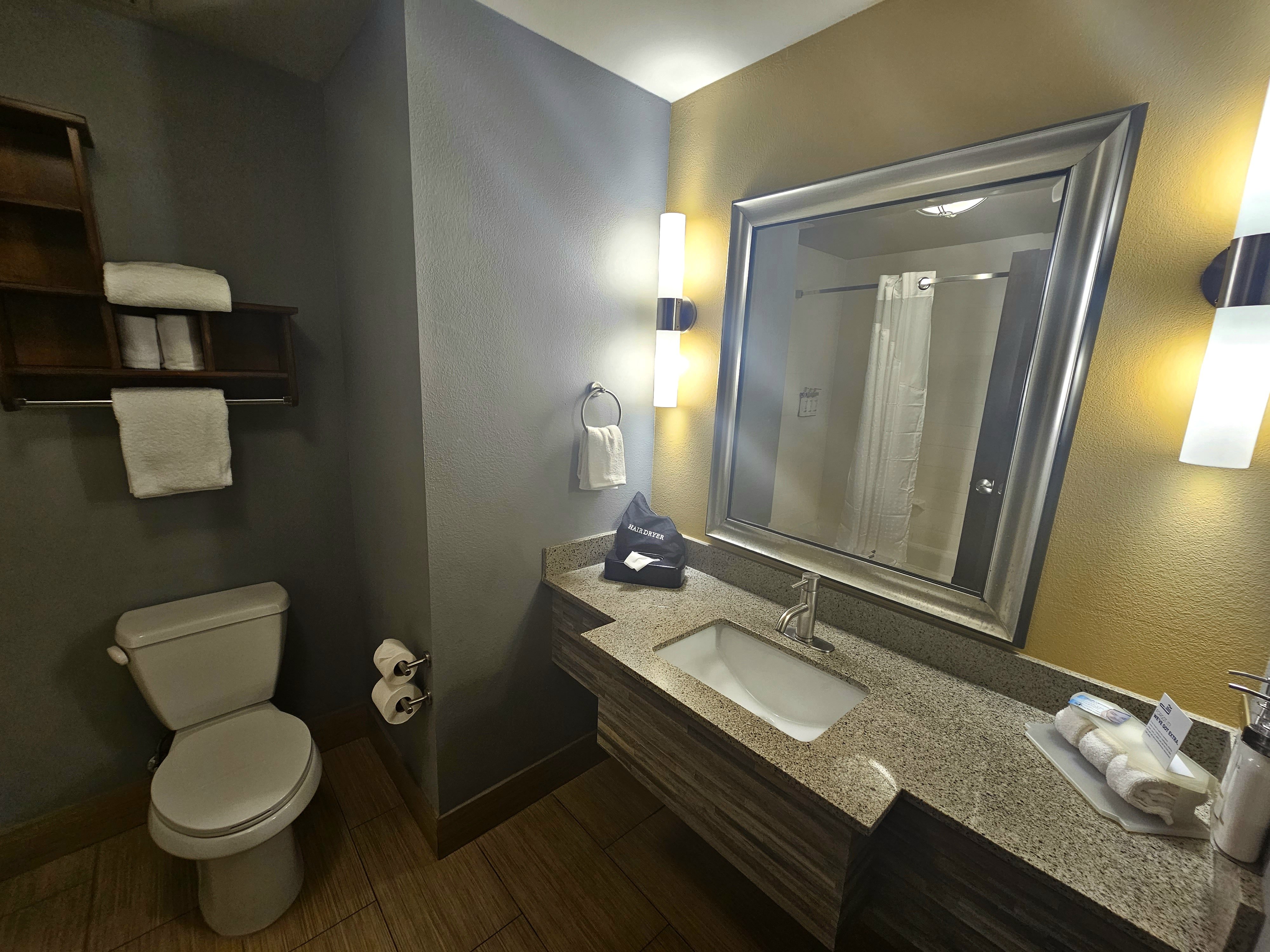 holiday inn express and suites perry national fairground area by ihg