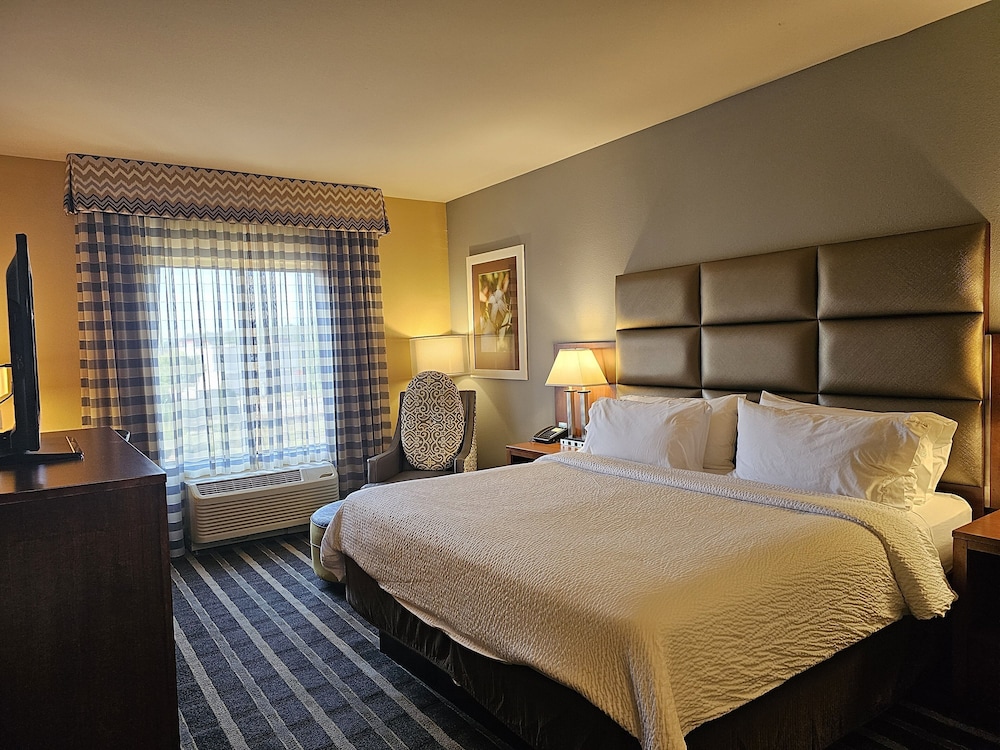 holiday inn express and suites perry national fairground area by ihg