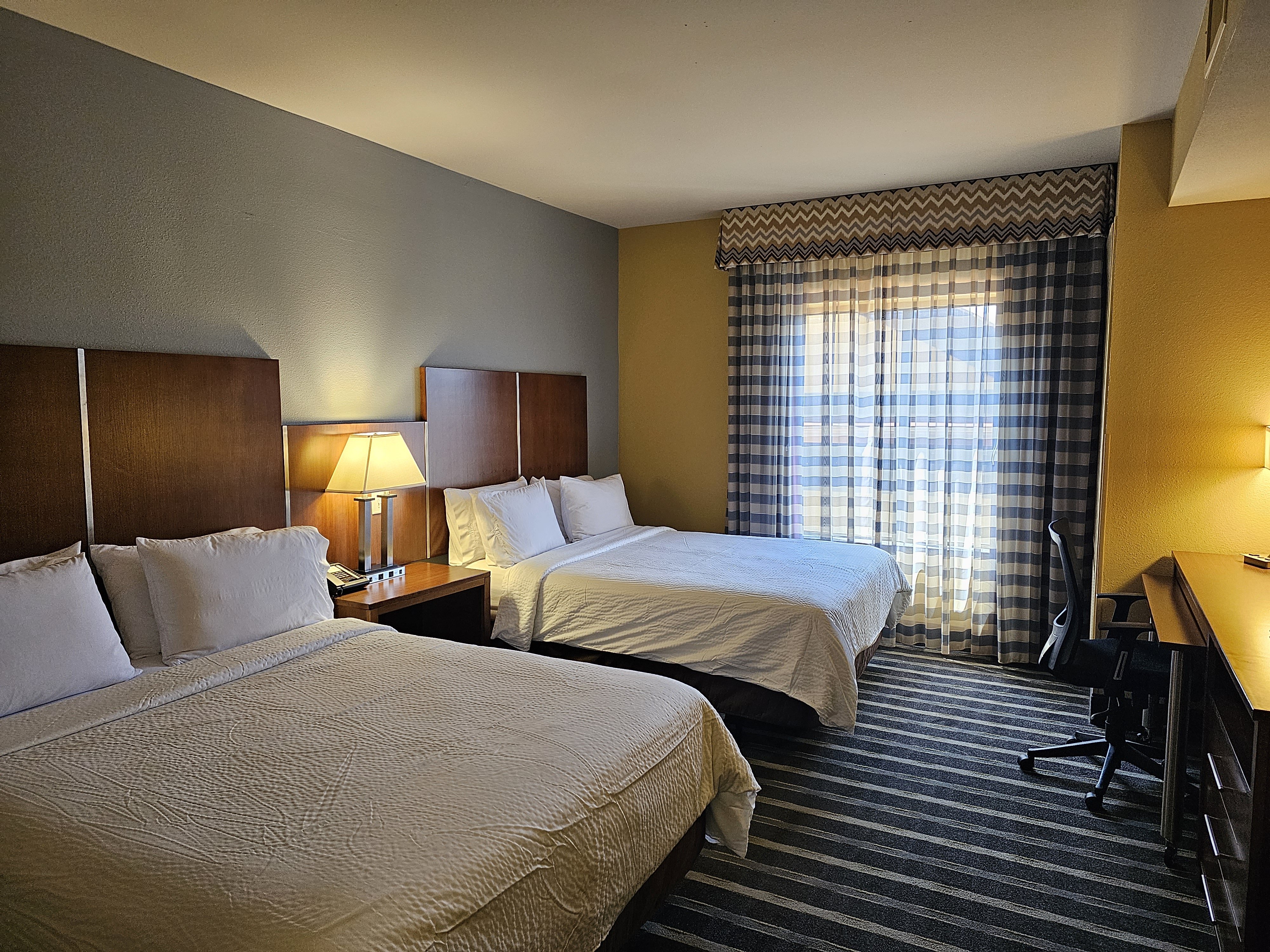 holiday inn express and suites perry national fairground area by ihg