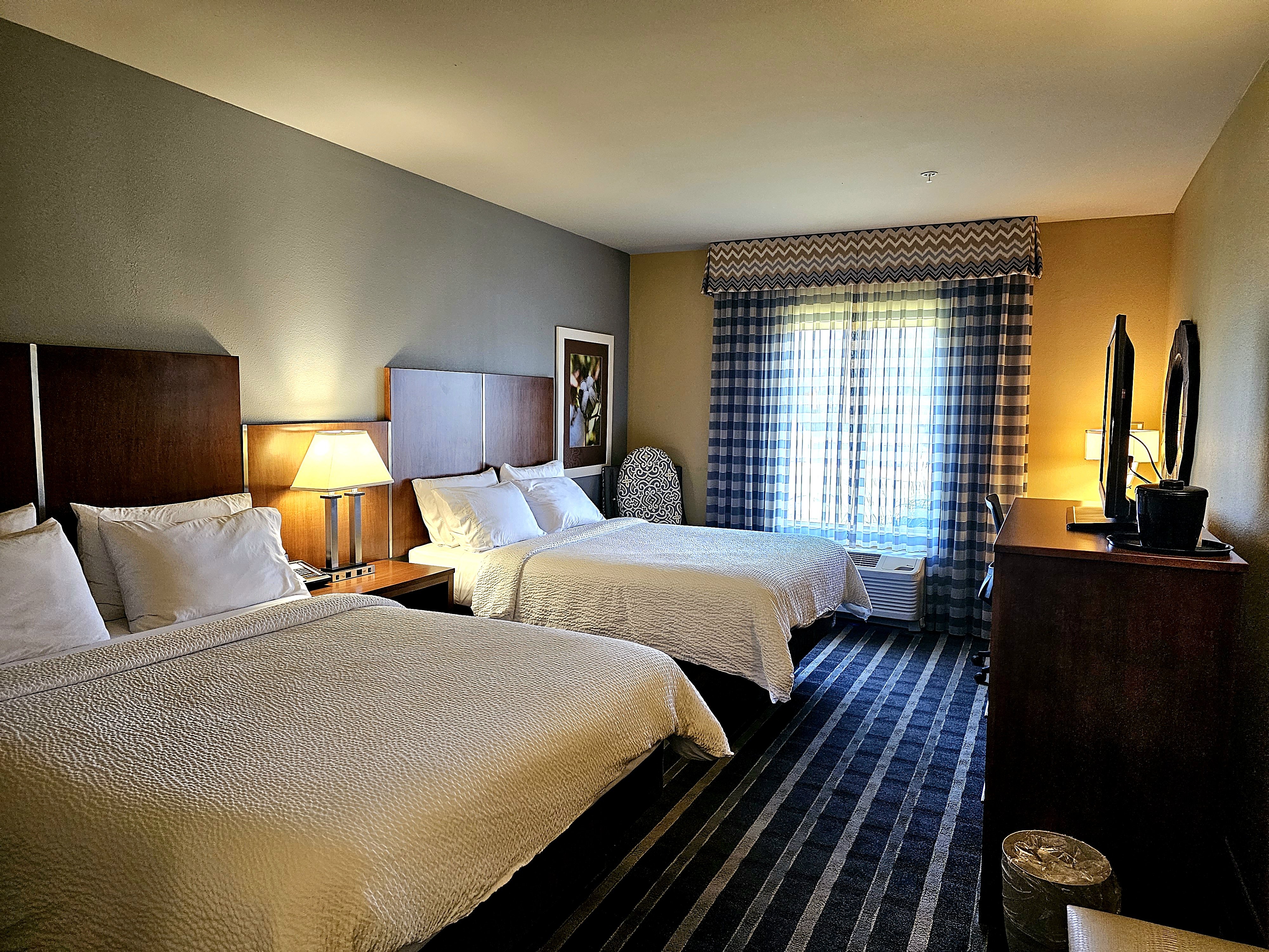 holiday inn express and suites perry national fairground area by ihg