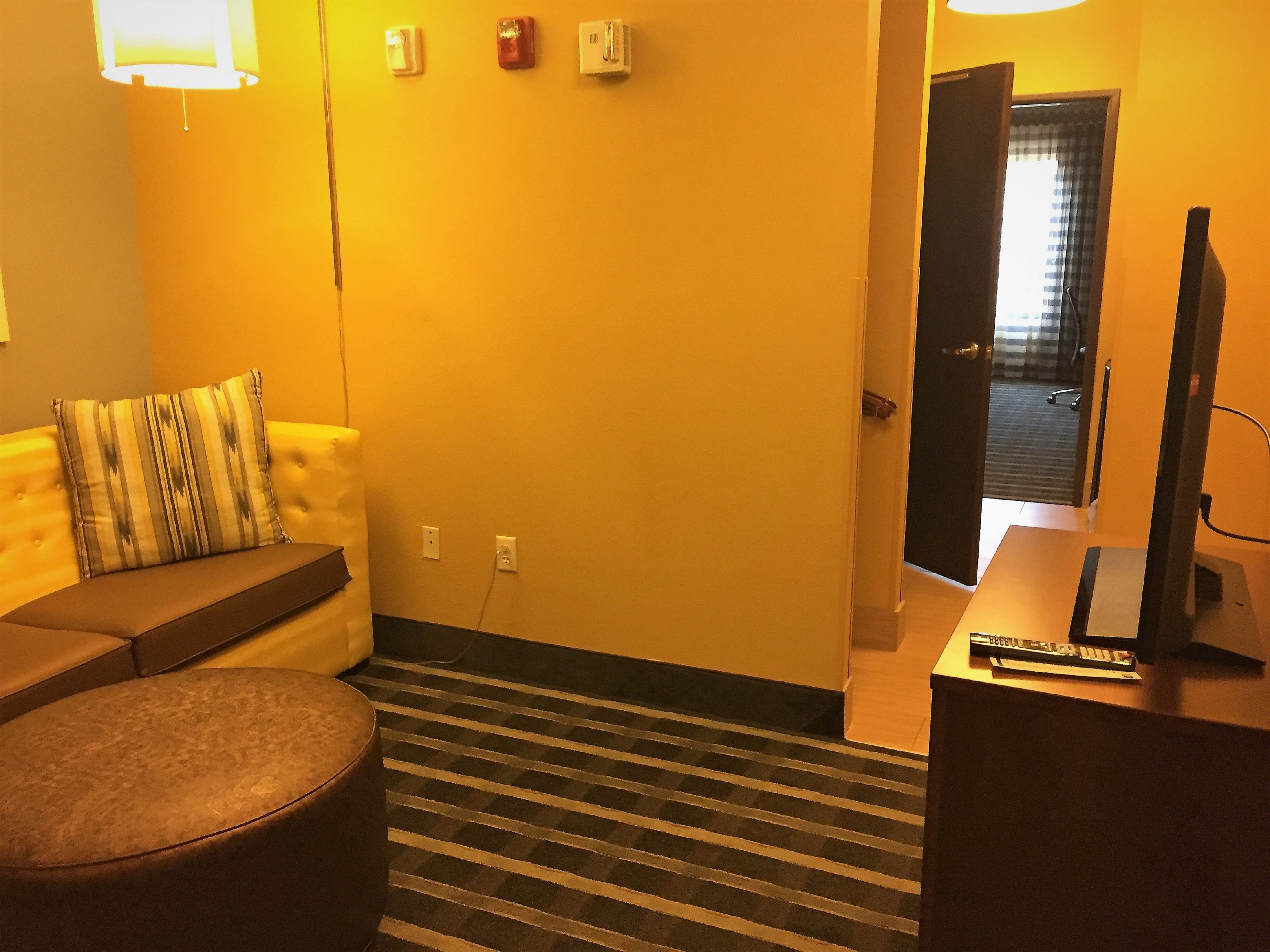 holiday inn express and suites perry national fairground area by ihg