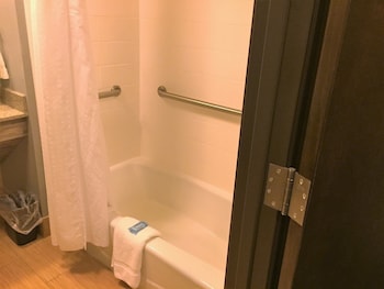 Holiday Inn Express & Suites Perry-National Fairground Area By Ihg,Houston County>>Georgia,3 star