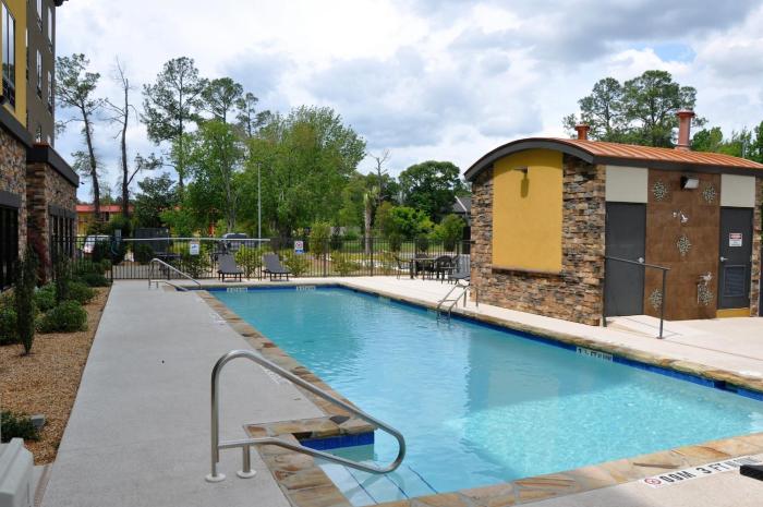 holiday inn express and suites perry national fairground area by ihg