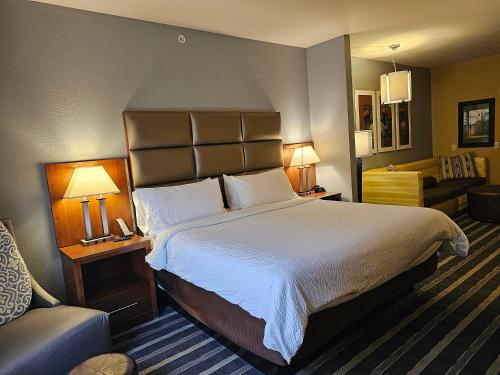 holiday inn express and suites perry national fairground area by ihg