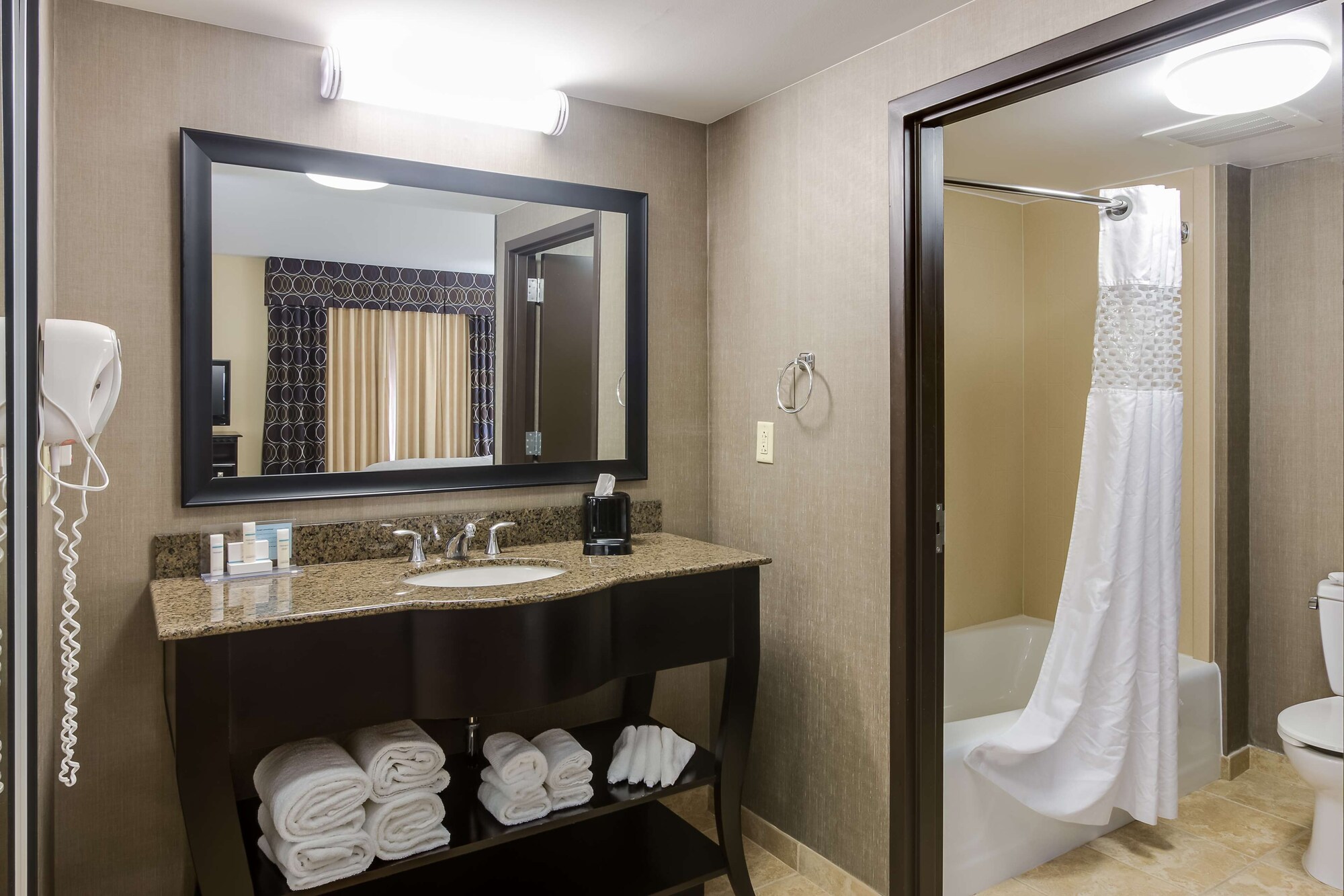 hampton inn and suites mt juliet