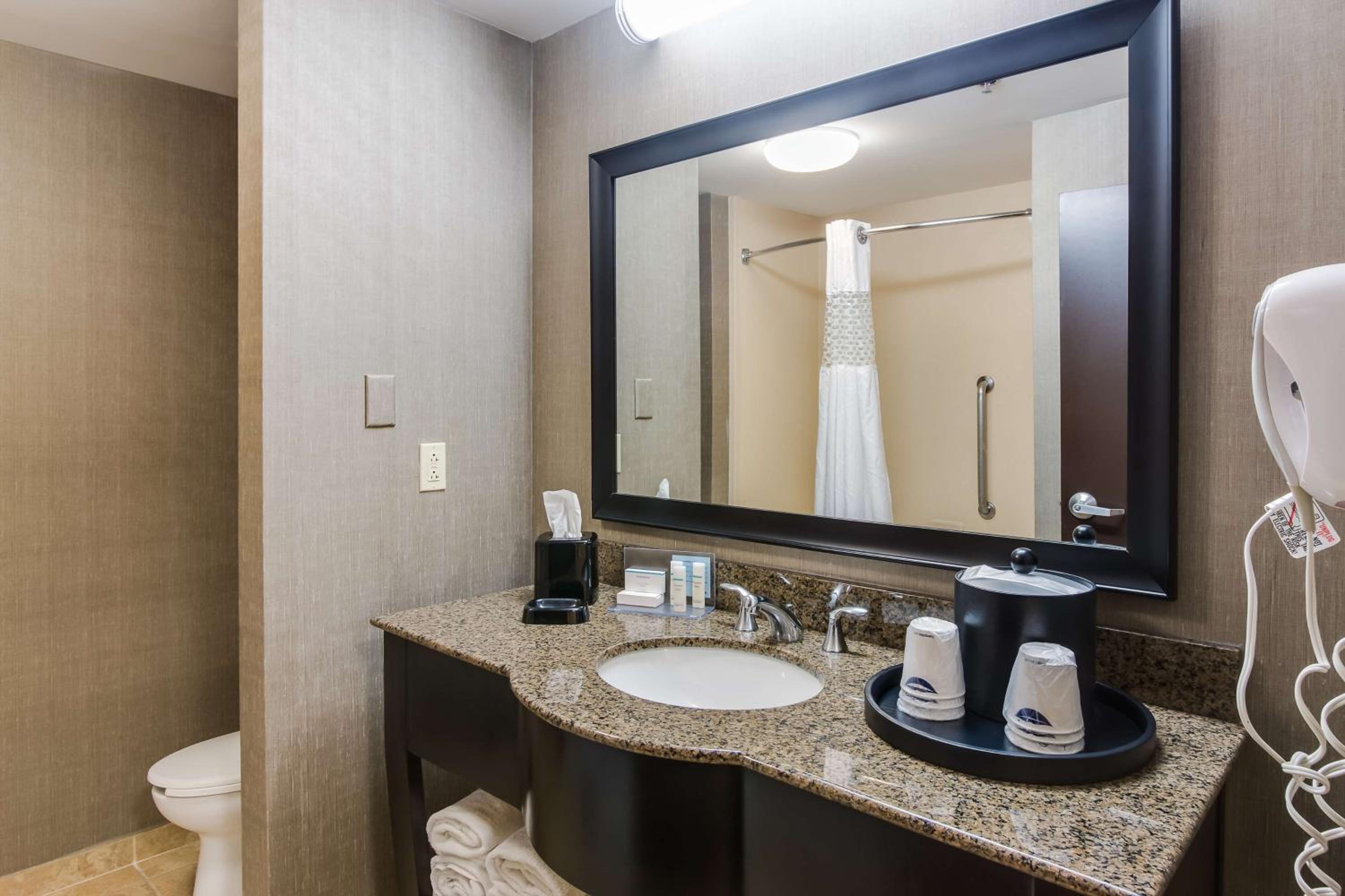 hampton inn and suites mt juliet