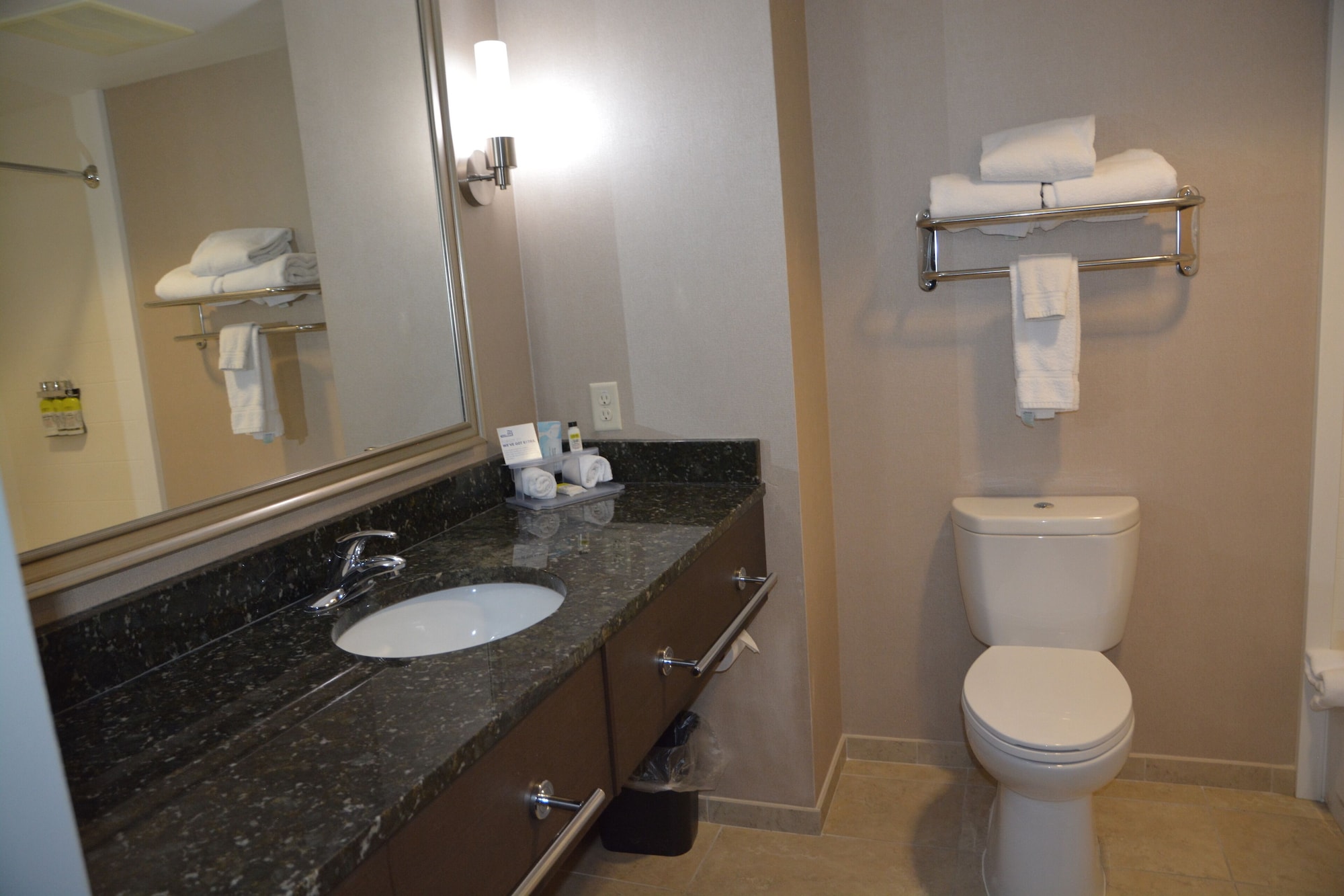 holiday inn express and suites caryville by ihg