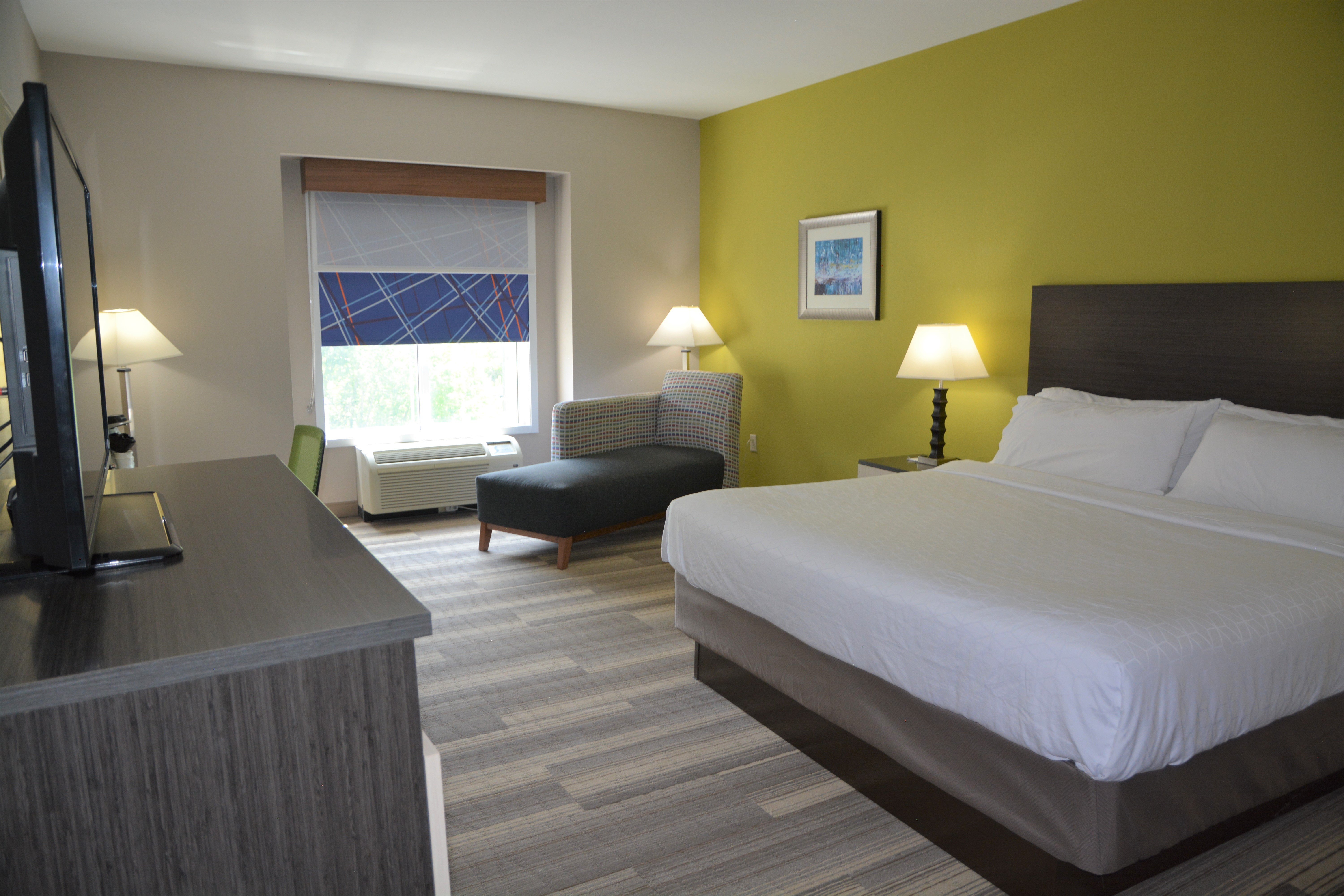holiday inn express and suites caryville by ihg