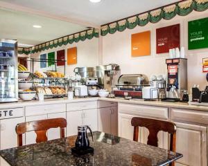 quality inn arcola