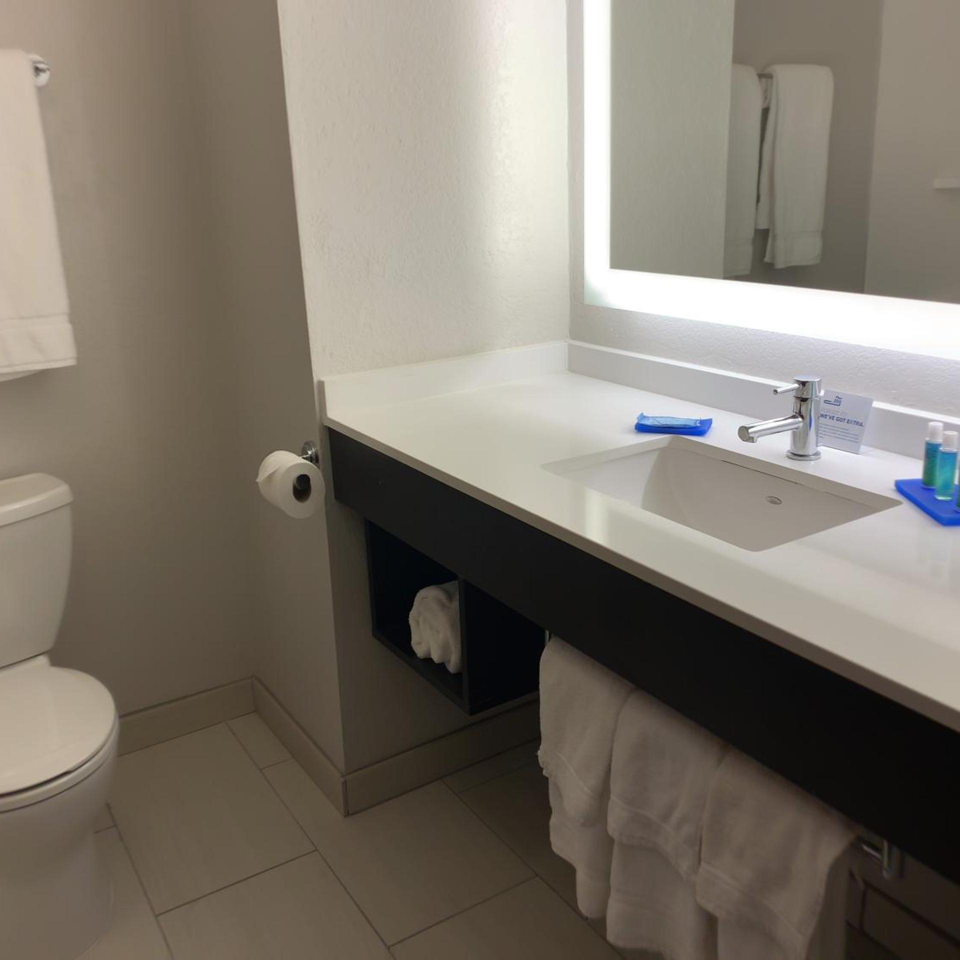 holiday inn express and suites exmore eastern shor