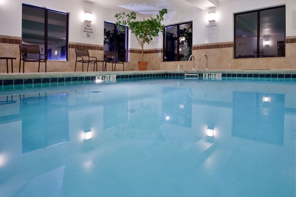 holiday inn express and suites exmore eastern shor