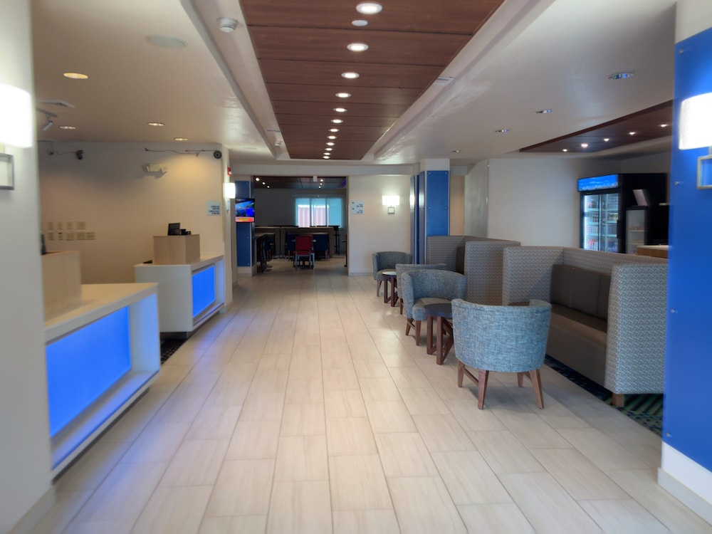 holiday inn express and suites exmore eastern shor