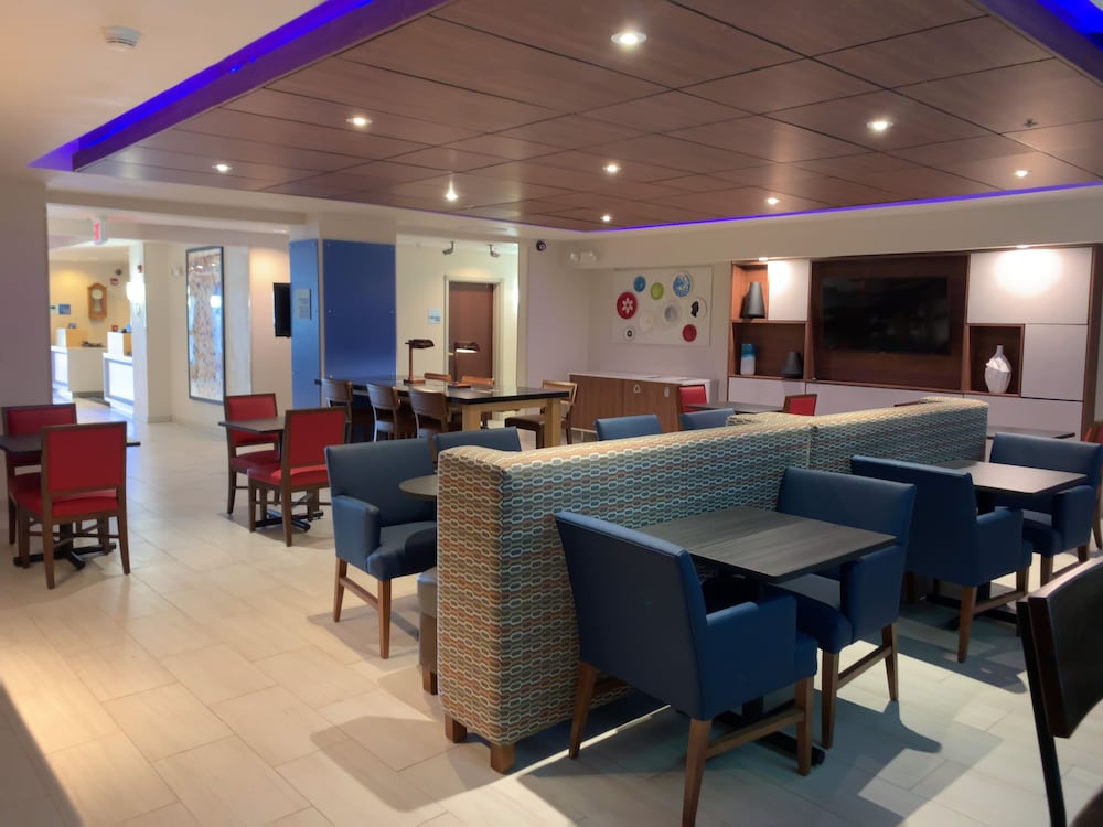 holiday inn express and suites exmore eastern shor
