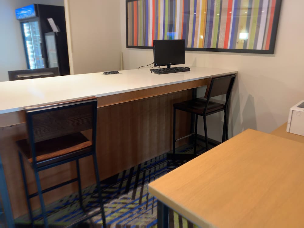 holiday inn express and suites exmore eastern shor