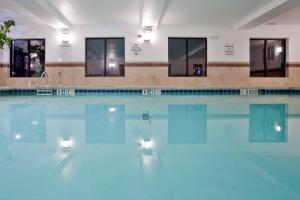 holiday inn express and suites exmore eastern shor