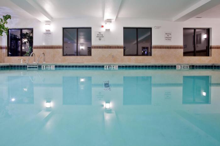 holiday inn express and suites exmore eastern shor