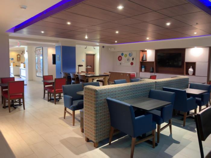 holiday inn express and suites exmore eastern shor