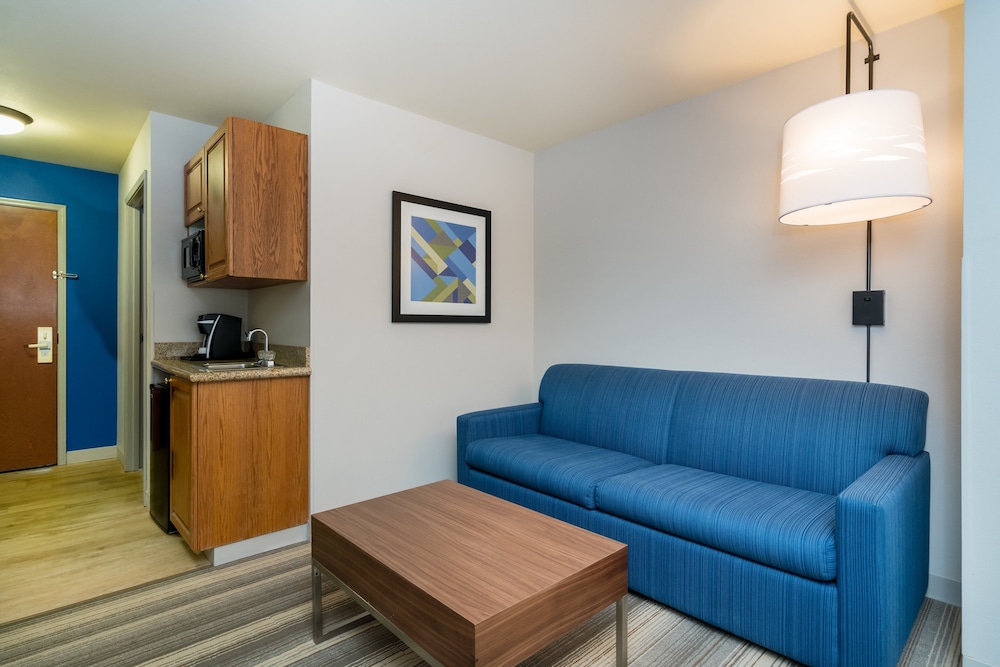holiday inn express hotel and suites rocky mount by ihg
