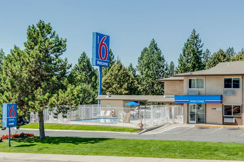 motel 6 spokane wa west